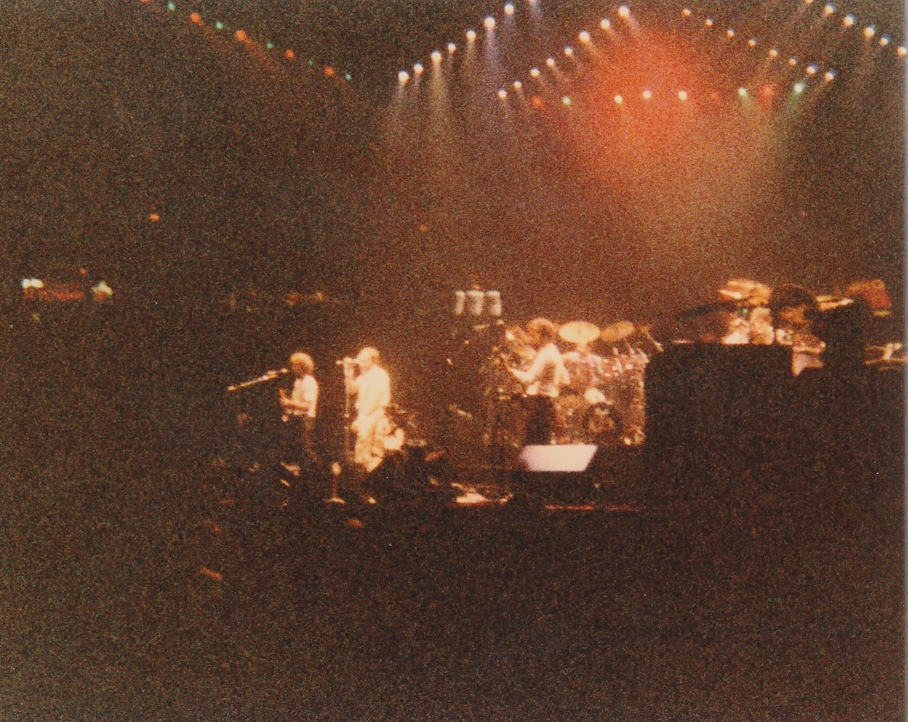 Genesis Live Mama Tour